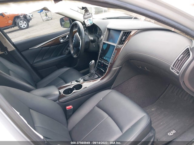Infiniti Q50 3.0t Luxe 2019 аукцион фото