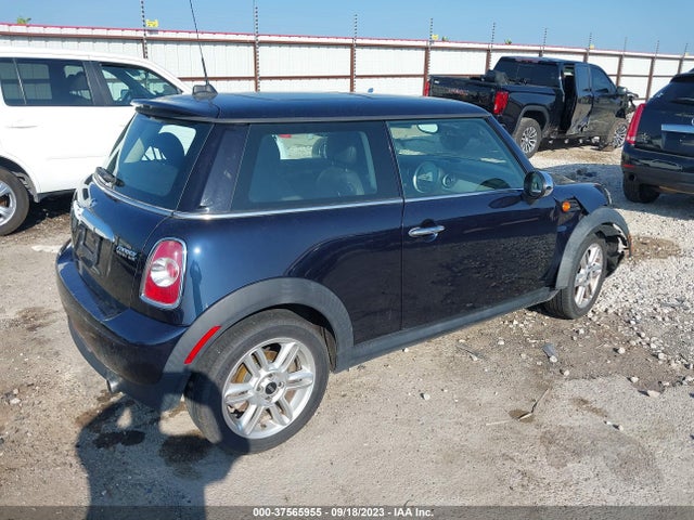 2013 MINI HARDTOP WMWSU3C55DT370433 Photo 3