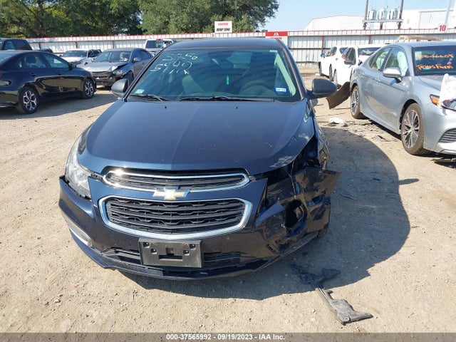 Chevrolet Cruze Ls Auto 2015 1G1PA5SH2F7108513 Image 13