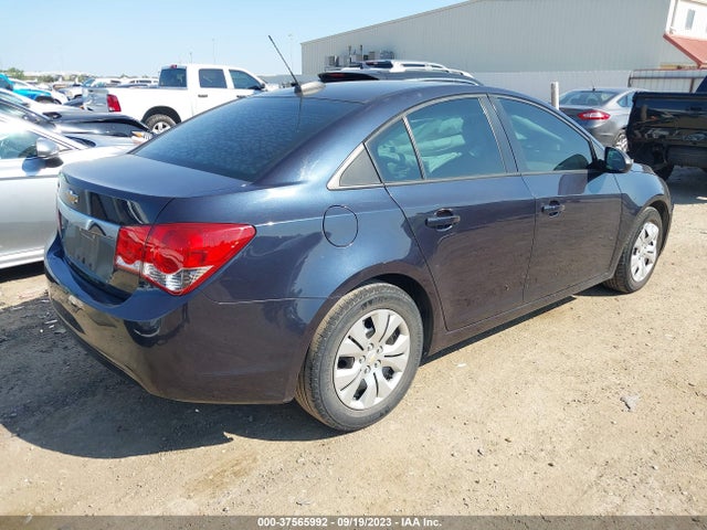 Chevrolet Cruze Ls Auto 2015 1G1PA5SH2F7108513 Image 4