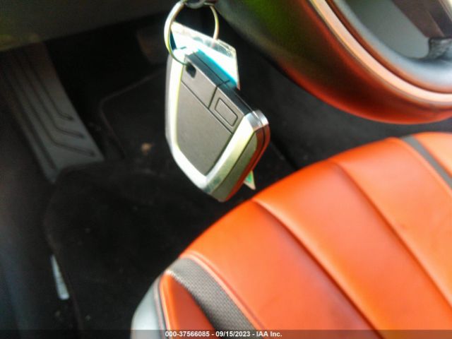 WBY2Z6C50KVB83058 BMW I8