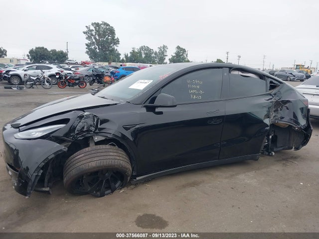 Tesla Model Y Long Range 2021 5YJYGDEE7MF180708 Image 6
