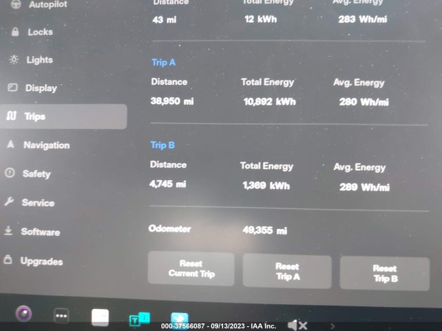 Tesla Model Y Long Range 2021 5YJYGDEE7MF180708 Image 7