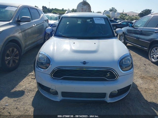 Mini Countryman Cooper S E 2019 WMZYU7C58K3F94154 Image 3