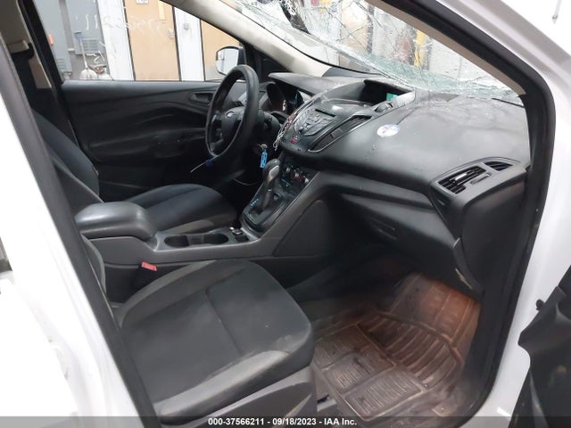 2013 FORD ESCAPE S VIN: 1FMCU0F7XDUB33221