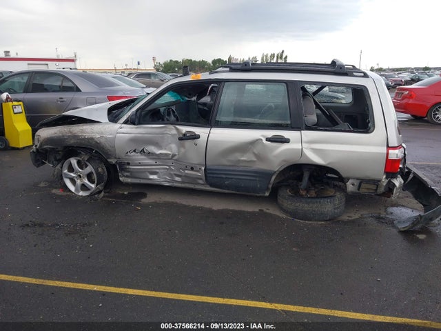 2001 SUBARU FORESTER L VIN: JF1SF63581H717739