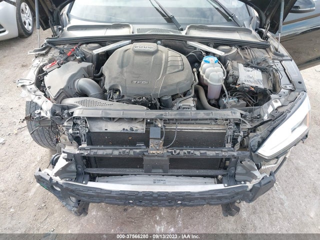 WAUSNAF58JA104439 Audi A5 Coupe Premium