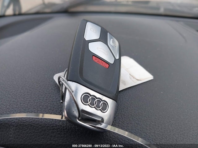 WAUSNAF58JA104439 Audi A5 Coupe Premium