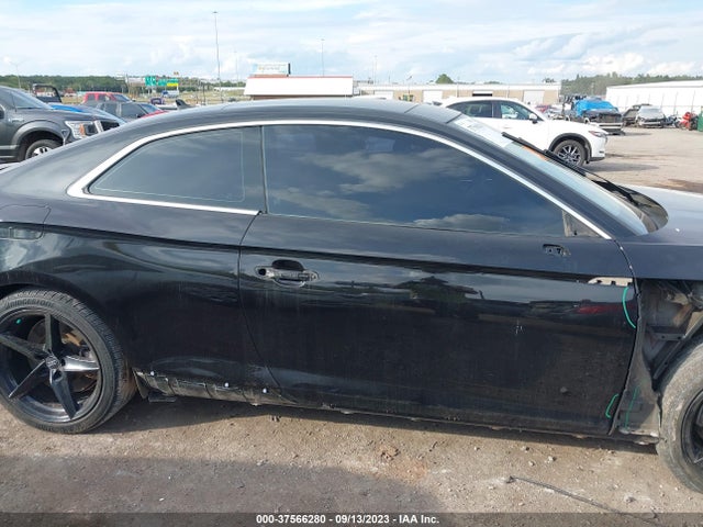 WAUSNAF58JA104439 Audi A5 Coupe Premium