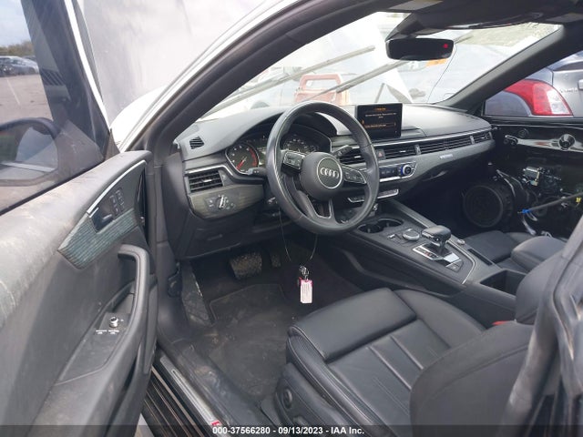 WAUSNAF58JA104439 Audi A5 Coupe Premium