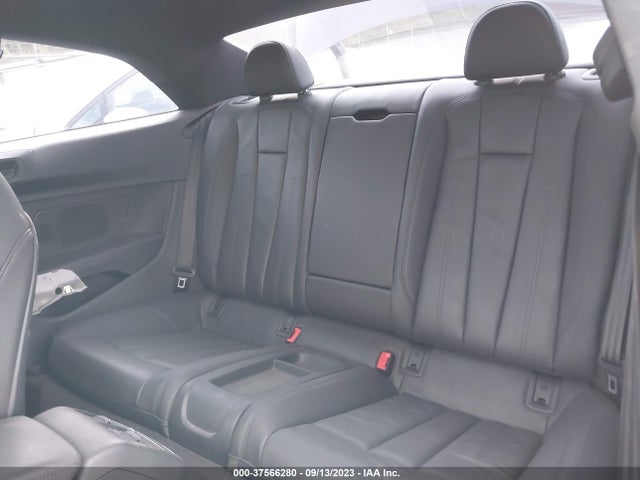 WAUSNAF58JA104439 Audi A5 Coupe Premium