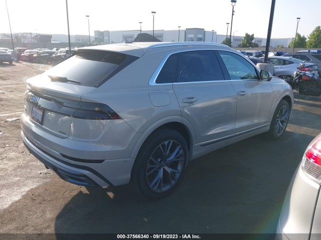 WA1EVAF19MD002089 Audi Q8 Premium Plus