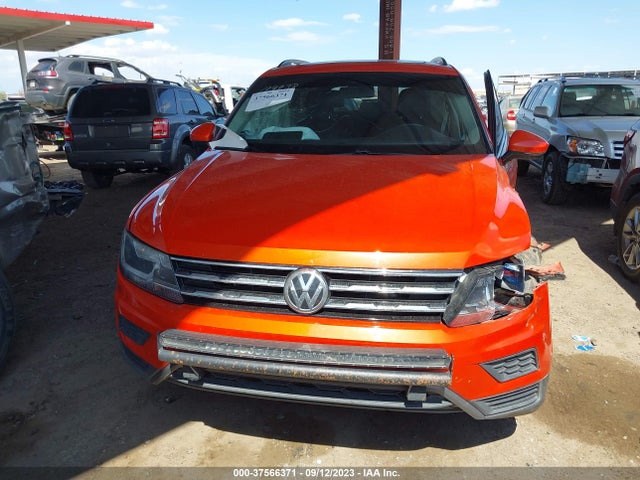 3VV2B7AX1JM199938 Volkswagen Tiguan Sel/se