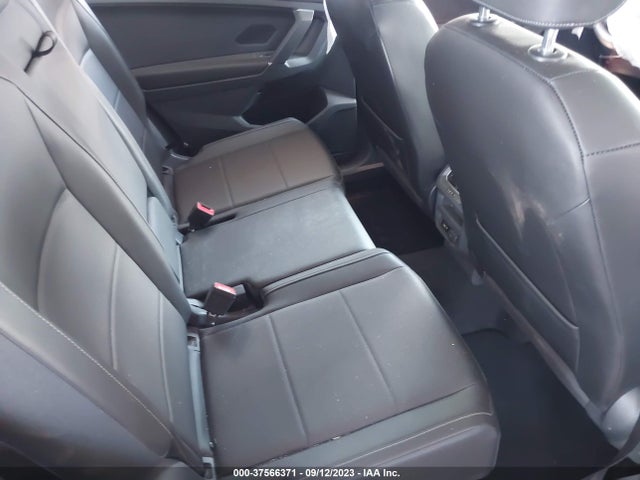 3VV2B7AX1JM199938 Volkswagen Tiguan Sel/se