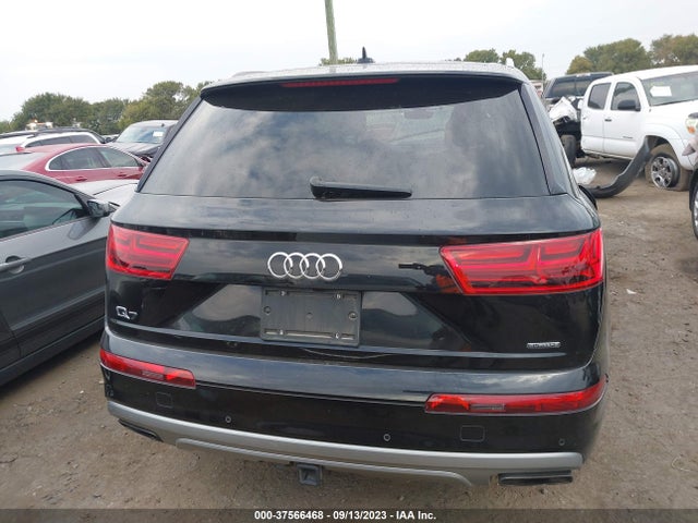 Audi Q7 Premium Plus 2018 WA1LHAF71JD037269 Image 16