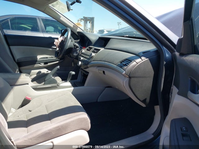 2011 HONDA ACCORD SDN LX VIN: 1HGCP2F35BA134247