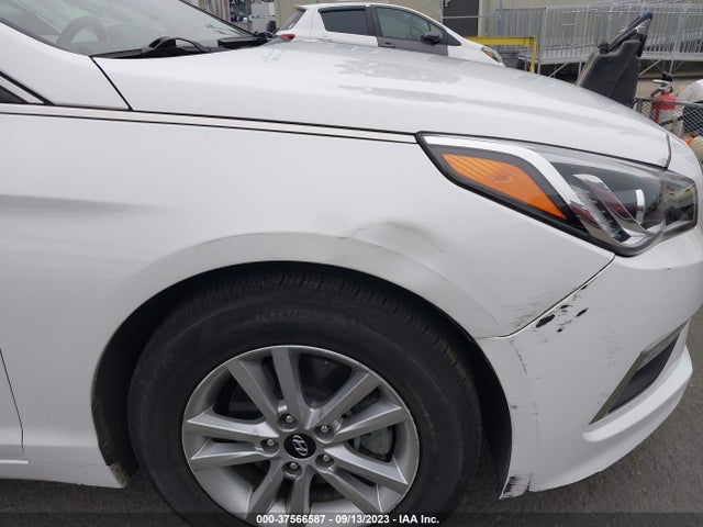 2015 HYUNDAI SONATA SE VIN: 5NPE24AF7FH219656