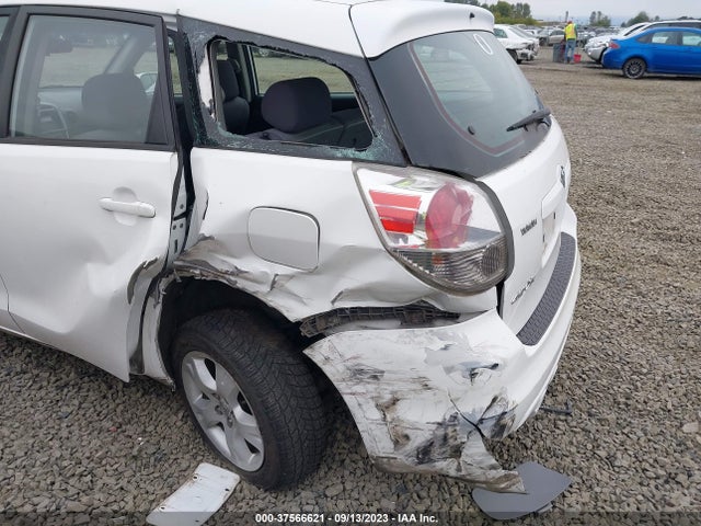 2005 TOYOTA MATRIX/XR VIN: 2T1LR32E45C330590