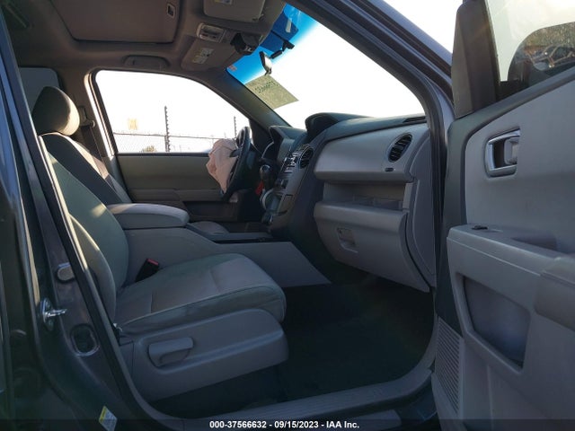 Honda PILOT SE 2015 5FNYF3H32FB027180 Image 11
