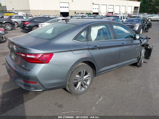 3VWEM7BU4NM030154 Volkswagen JETTA SE