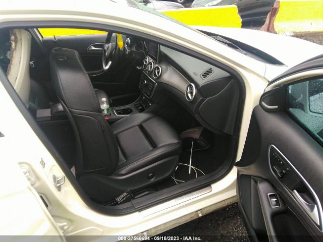 WDCTG4GB3HJ284070 Mercedes-Benz Gla Gla 250