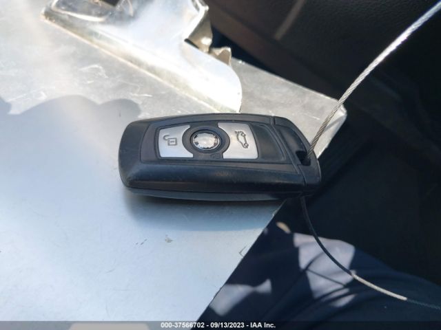 WBA3B1C55FK140270 BMW 3 Series 320i