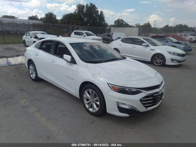 2022 1G1ZD5ST2NF138572 main image