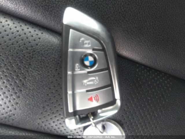 5UXCW2C50KL086943 BMW X7 Xdrive40i