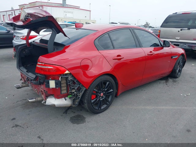 2017 JAGUAR XE SAJAE4BG2HA964842 Photo 3