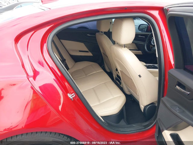 2017 JAGUAR XE SAJAE4BG2HA964842 Photo 7