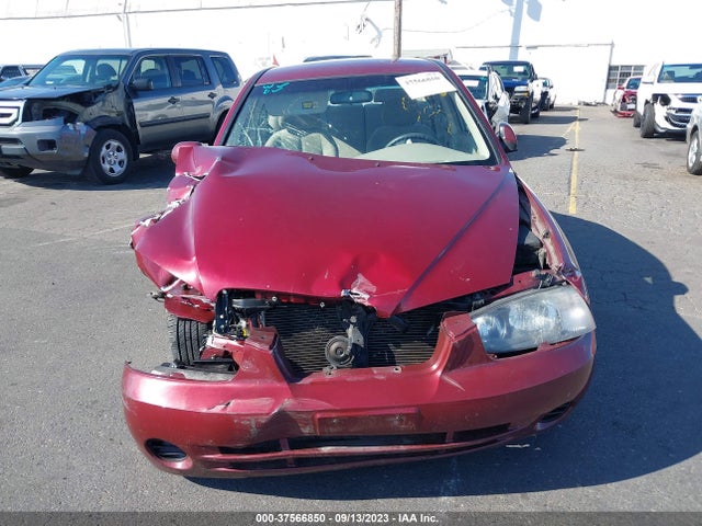 2002 HYUNDAI ELANTRA GLS VIN: KMHDN45D92U251077