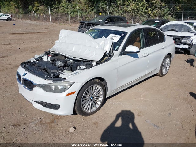 BMW 3 Series 328i 2014 WBA3A5G59ENP33647 Image 2