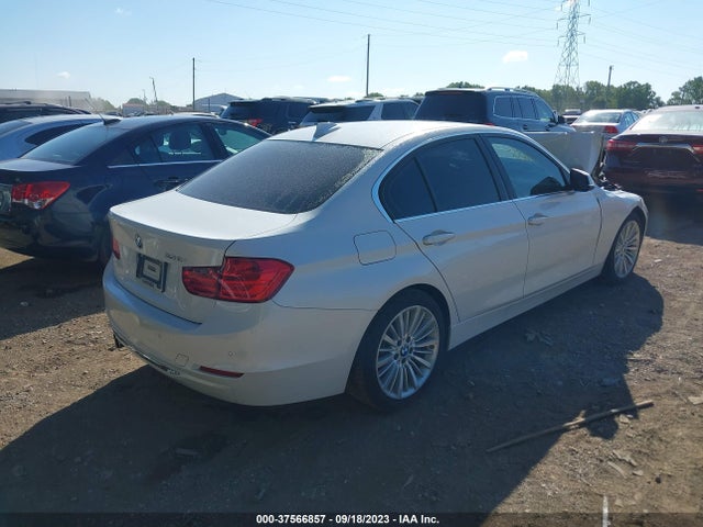 BMW 3 Series 328i 2014 WBA3A5G59ENP33647 Image 4