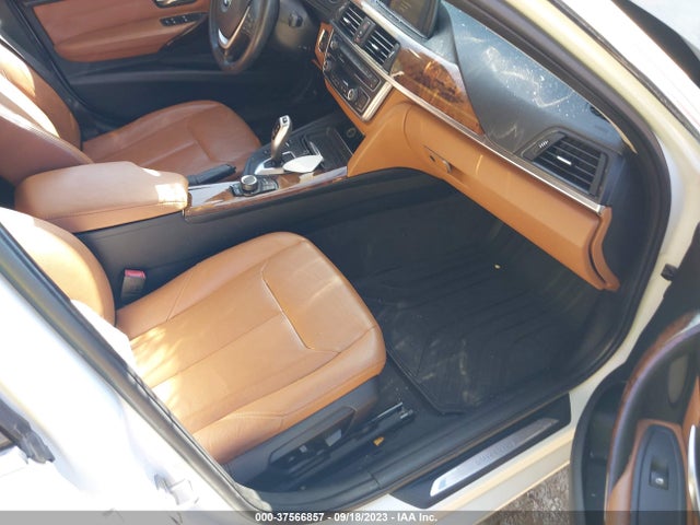 BMW 3 Series 328i 2014 WBA3A5G59ENP33647 Image 5