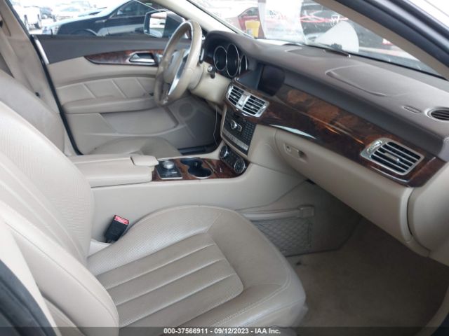 2013 MERCEDES-BENZ CLS-CLASS WDDLJ9BBXDA087392 Photo 4