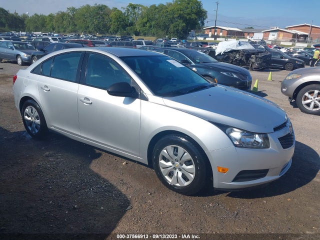 2014 1G1PA5SH5E7433977 main image