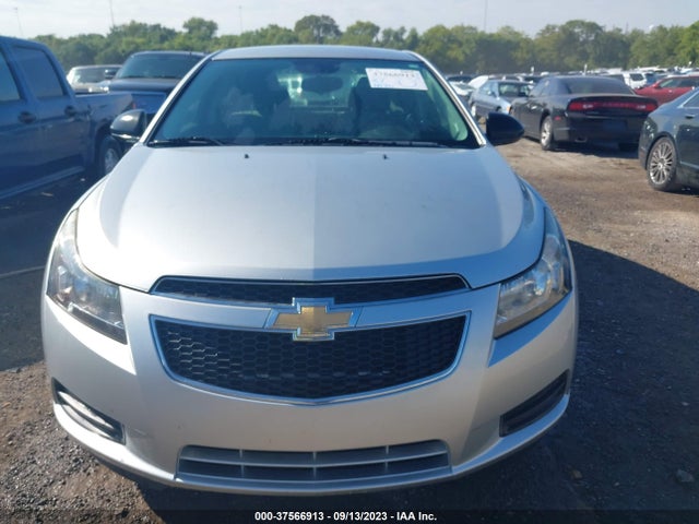 2014 CHEVROLET CRUZE LS VIN: 1G1PA5SH5E7433977