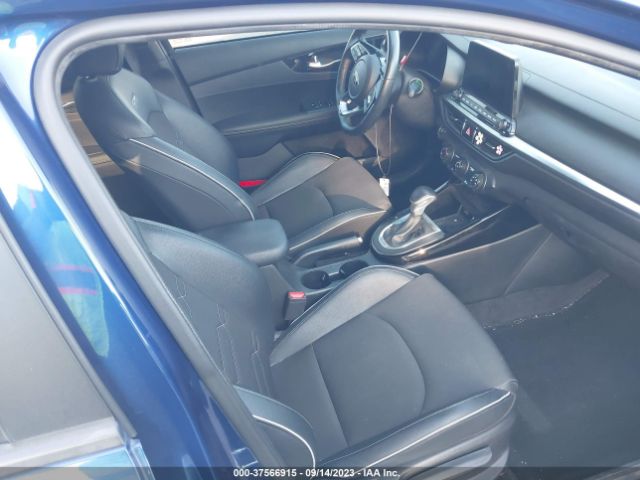 3KPF34AD8LE234778 KIA Forte Gt-line