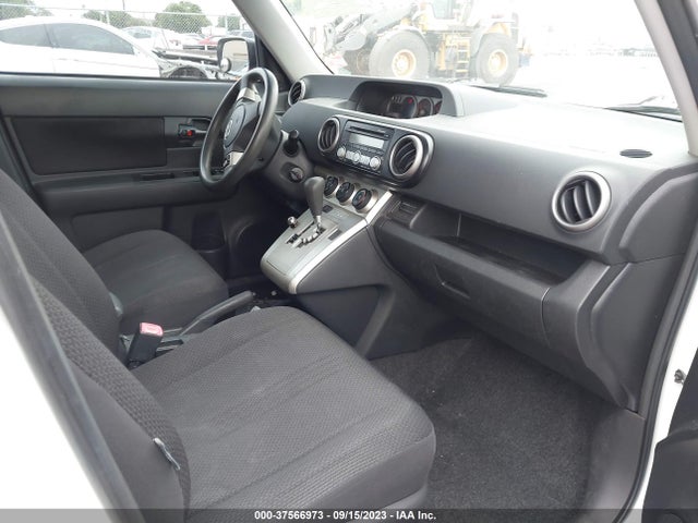 2008 SCION XB VIN: JTLKE50E081029298