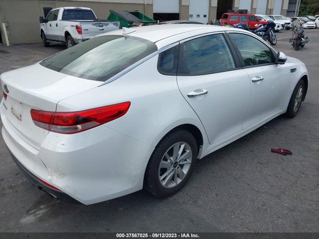 KIA Optima Lx 2016 KNAGT4L31G5072936 Image 4