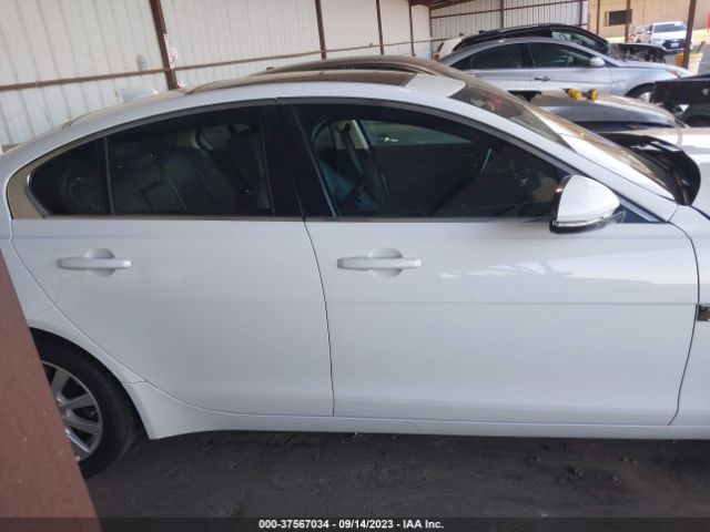SAJAR4FX5KCP49935 Jaguar Xe 25t