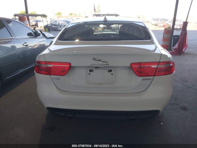 SAJAR4FX5KCP49935 Jaguar Xe 25t