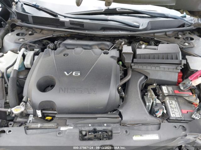 1N4AA6AP2HC444030 Nissan Maxima Platinum