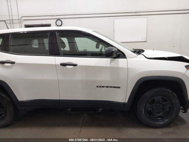 3C4NJDAB8HT647075 Jeep Compass Sport