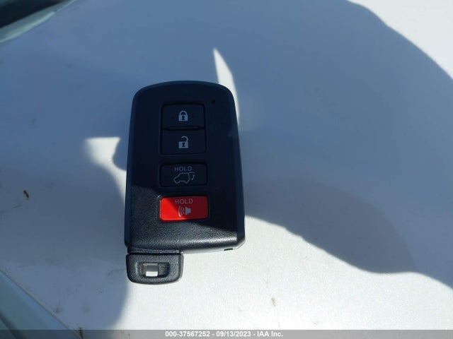 Toyota Rav4 Limited 2015 2T3DFREV4FW331385 Image 11