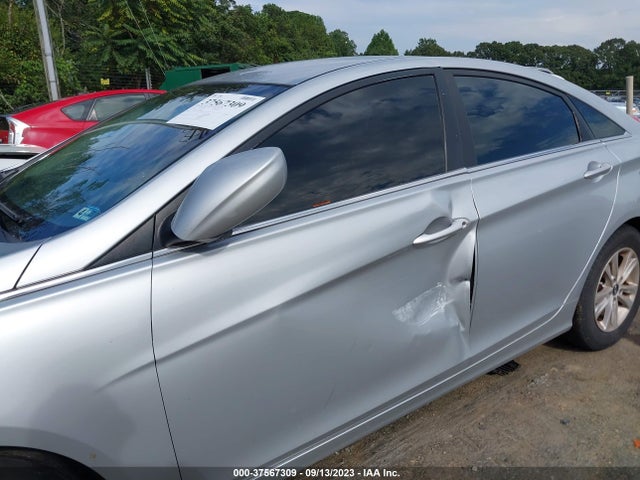 2012 HYUNDAI SONATA GLS VIN: 5NPEB4AC1CH380781