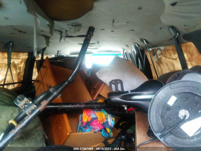 1994 FORD ECONOLINE E350 SUPER DUTY VIN: 1FBJS31H8RHA35182