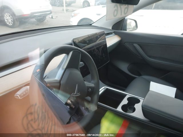 7SAYGAEEXNF492914 Tesla Model Y Long Range