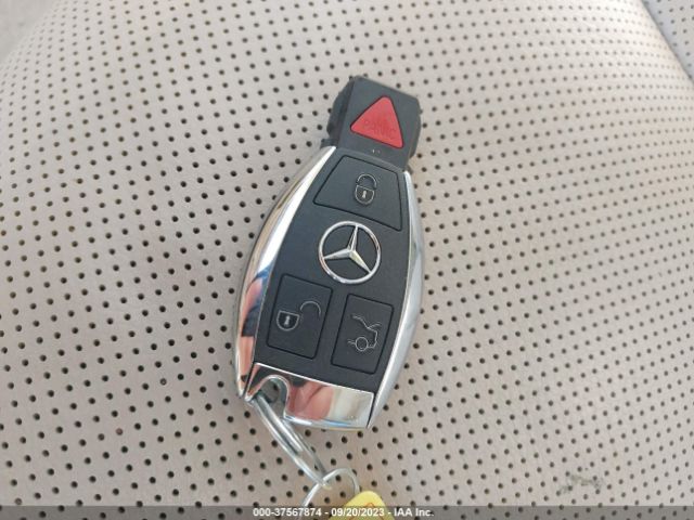 WDDUG8FB3FA158541 Mercedes-Benz S-class S 550