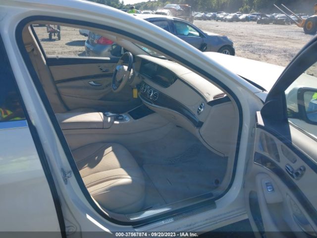 WDDUG8FB3FA158541 Mercedes-Benz S-class S 550